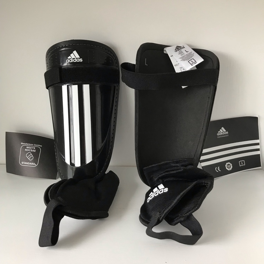 ⚽️ Adidas shin and ankle guards NWT